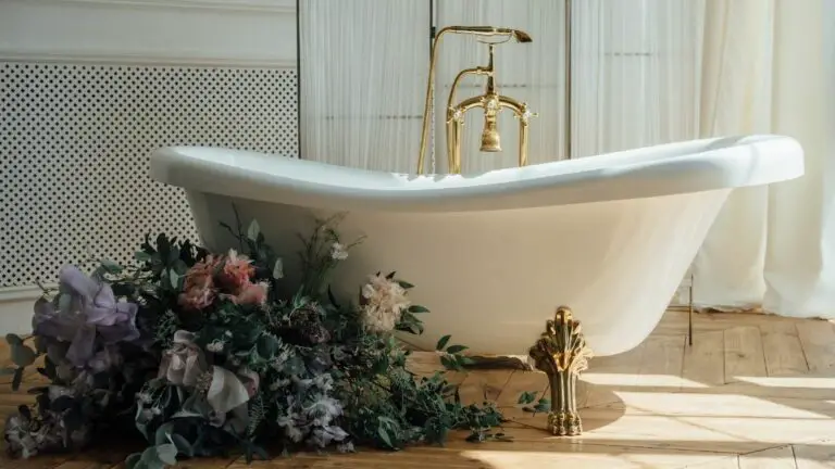 Elegant Clawfoot Bathtub