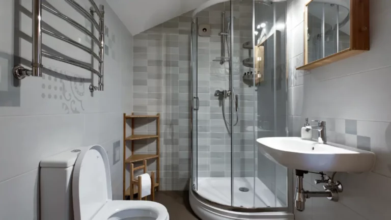 small bathroom design tips