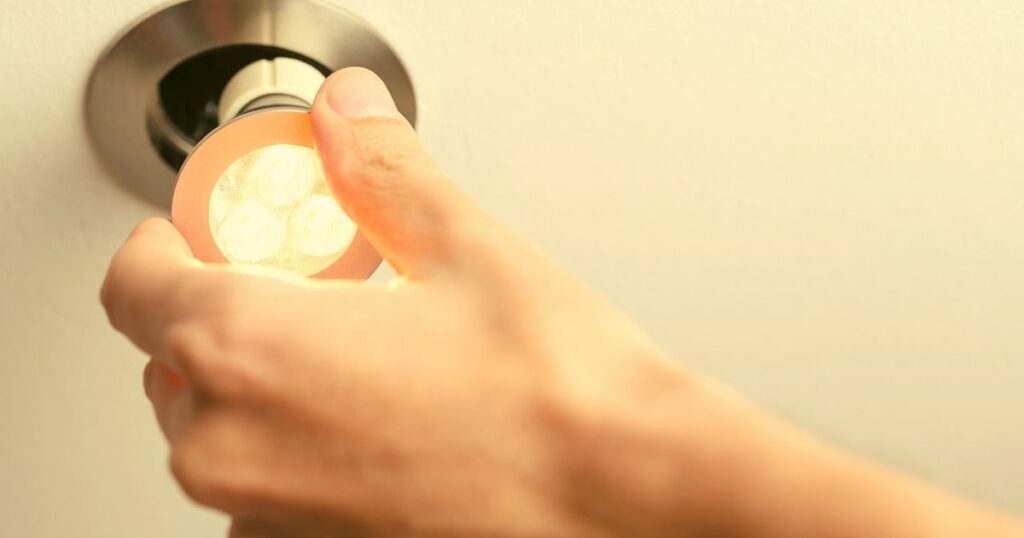 Can LED lights be used in the attic 1