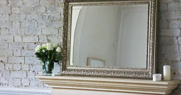 How do you fix a cracked mirror without replacing it