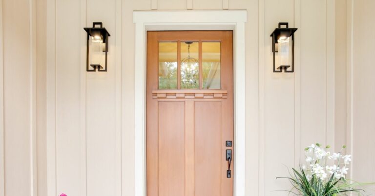 How to choose the perfect front door for your home