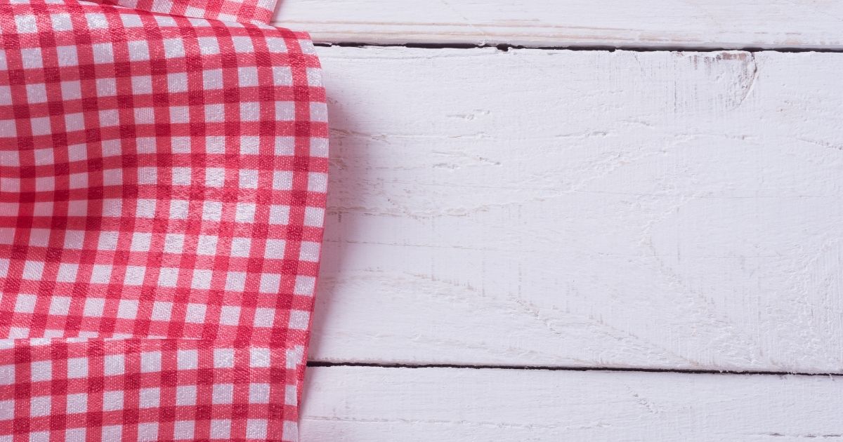 Time to Say Farewell to Tablecloths?