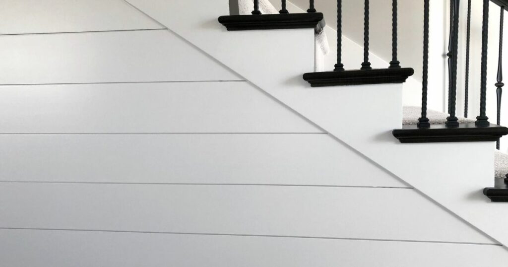 Weighing the Pros and Cons of Shiplap and Drywall