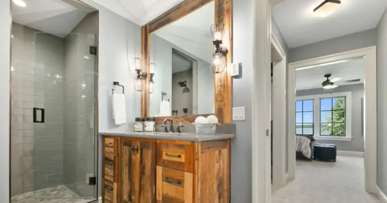 How to Make the Most of Your Small Bathroom with the Right Lighting 1536×806 1