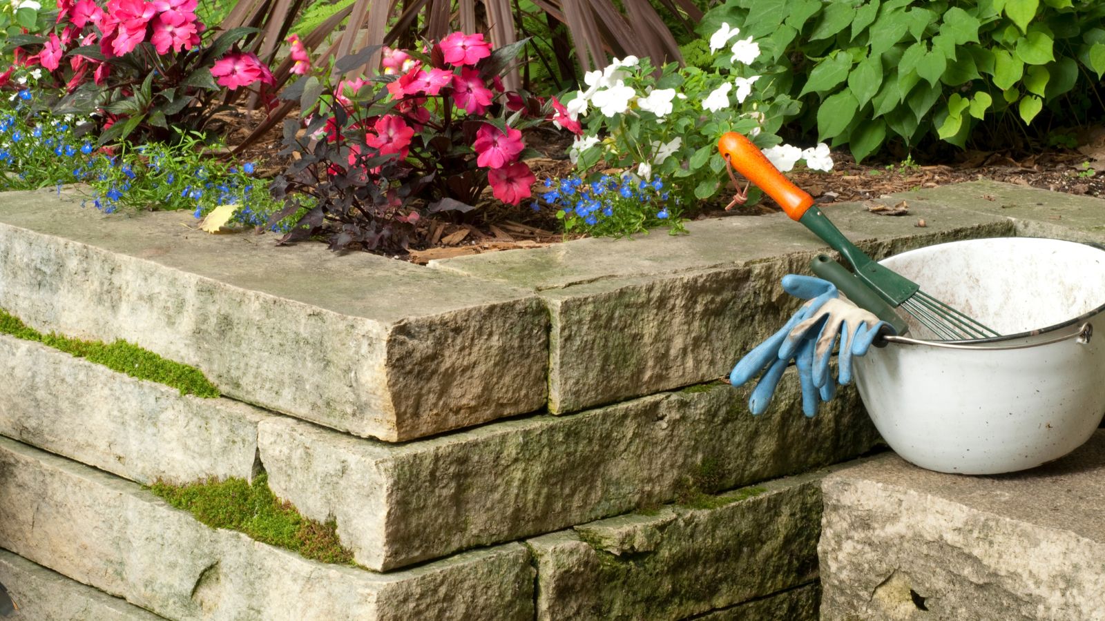 Keep your retaining wall in tip-top shape with these maintenance tips