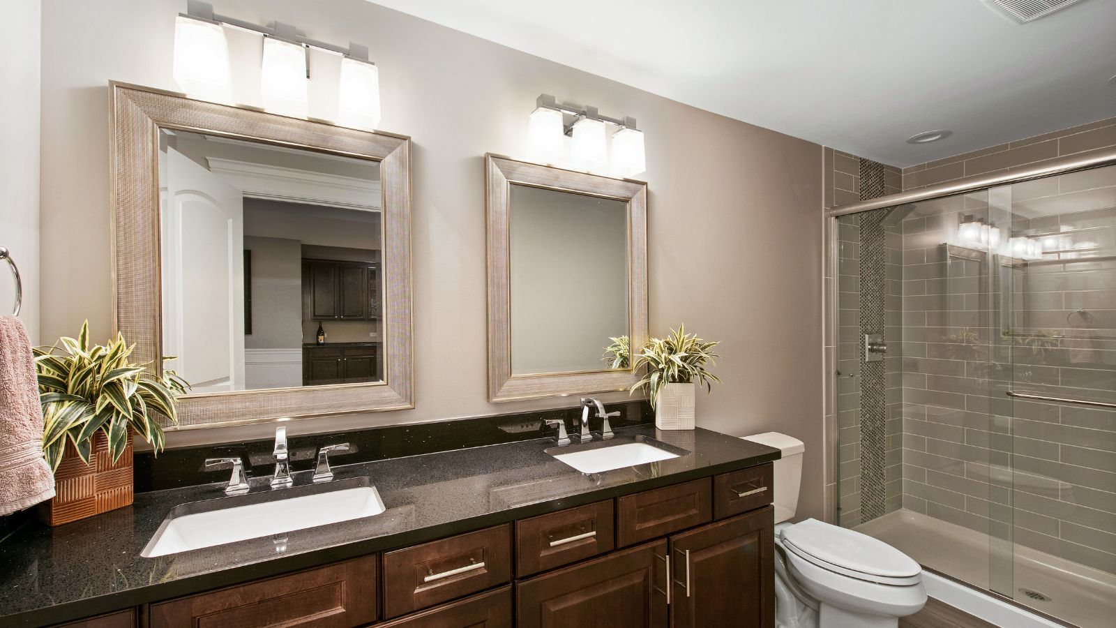 Does a double vanity increase home value?