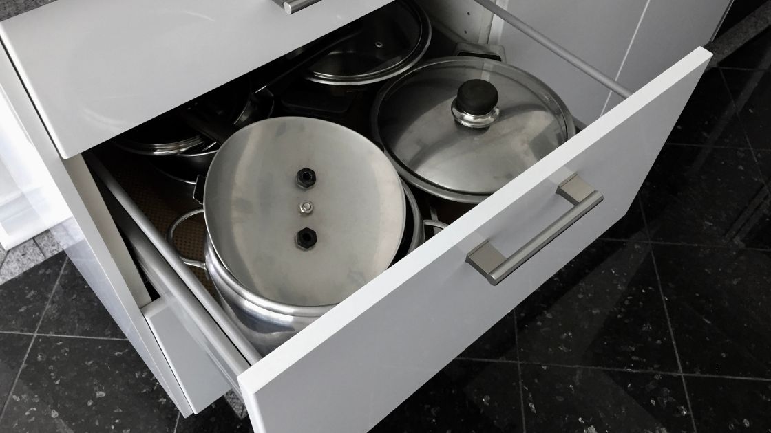 Choosing the Right Drawer Size for Your Pots and Pans Home Decor Chat